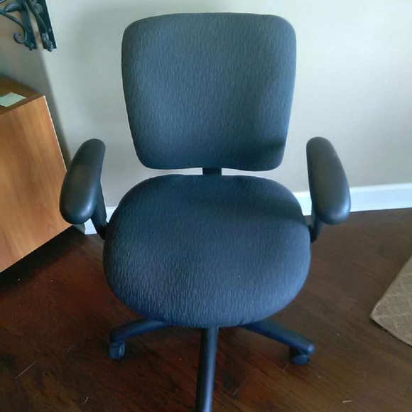 Charcoal Gray Black Ergonomic Swivel Chair - Picture 2 of 2